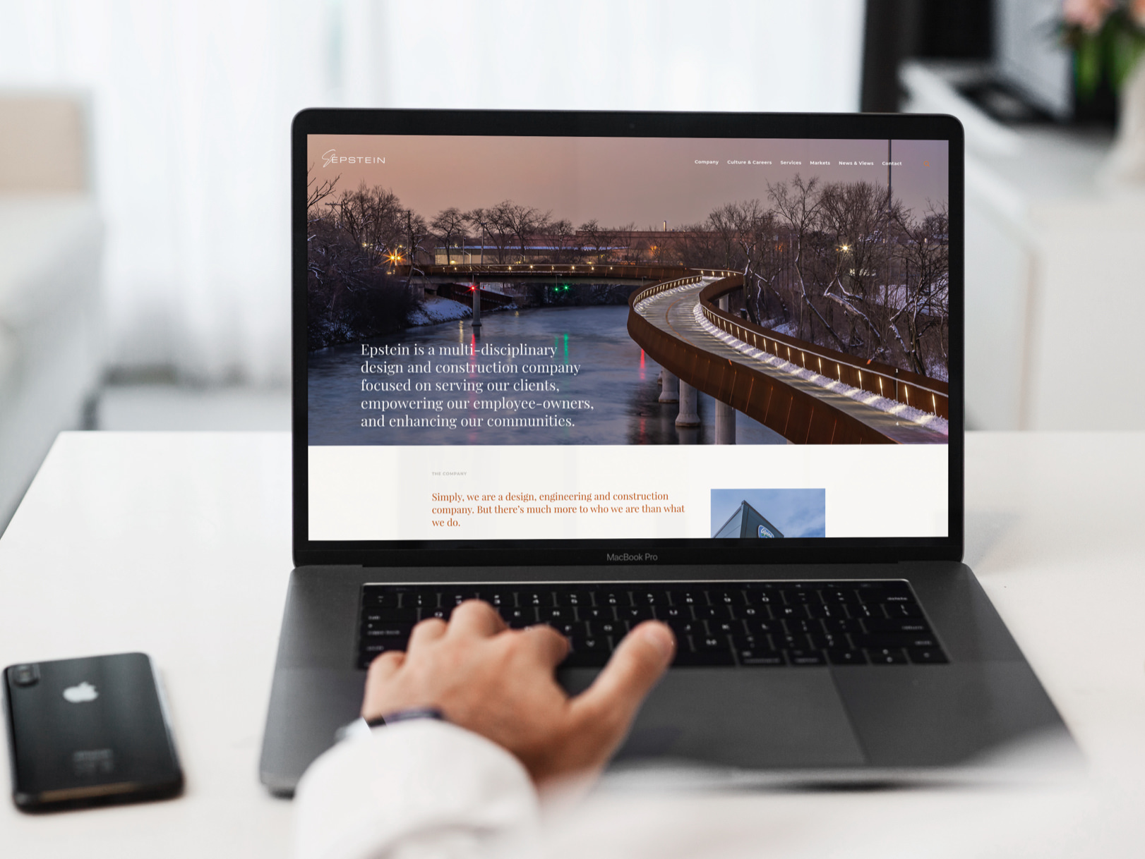 Epstein 4 horizontal small