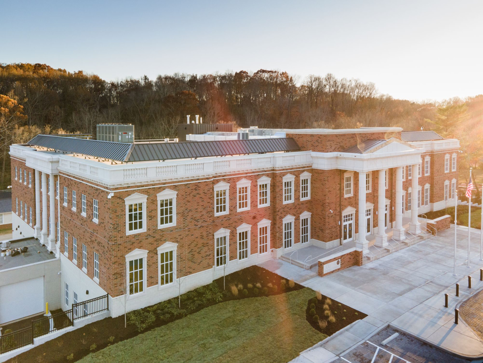 Wold 10 horizontal small